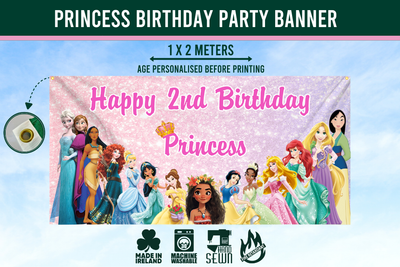 Princess birthday kit made of knitted polyester material, all disney princess included, pink and purple banner with princessa, eyelets finish