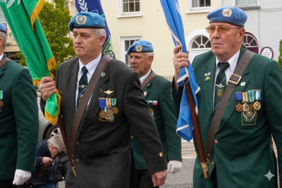 Leather Carrying Strap with Brass Bucket